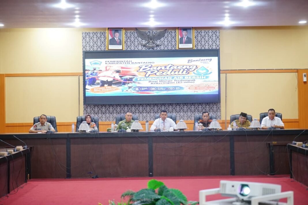 Bantaeng Peduli, Bupati Bantaeng Pimpin Gerakan Bersama Penuhi Kebutuhan Air Bersih Warga Bantaeng Peduli, Bupati Bantaeng Pimpin Gerakan Bersama Penuhi Kebutuhan Air Bersih Warga
