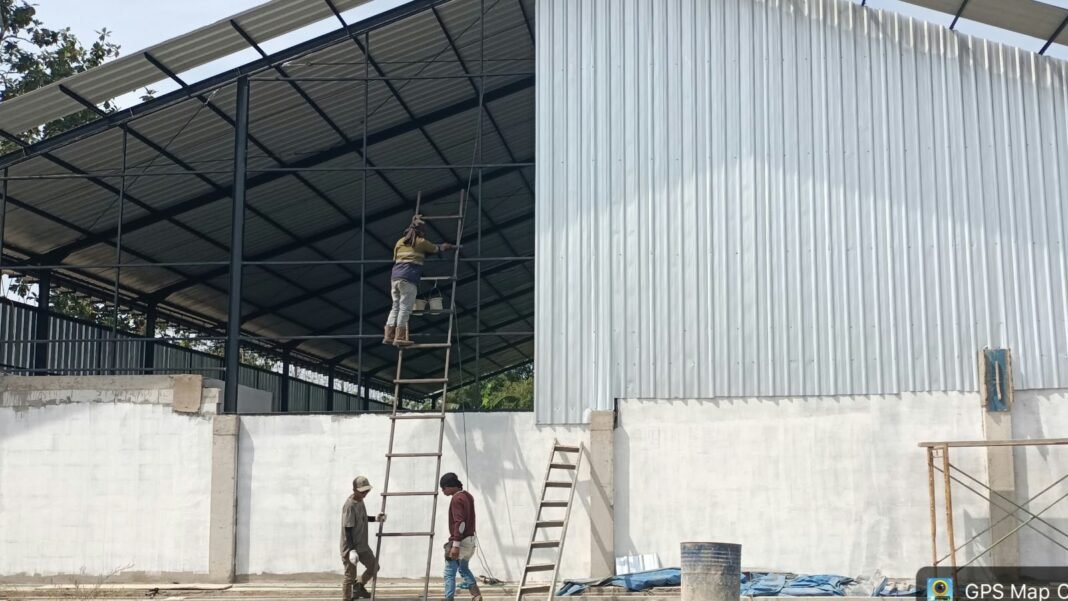Pembangunan KDKMP Desa Julukanaya Gowa Masuki Tahap Pemasangan Rangka dan Saluran Pembangunan KDKMP Desa Julukanaya Gowa Masuki Tahap Pemasangan Rangka dan Saluran