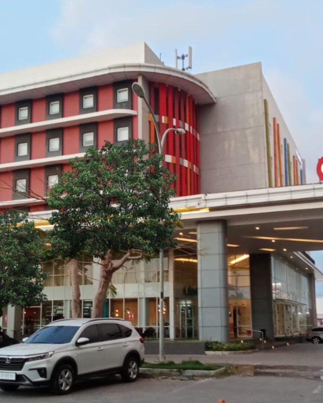 Amaris Hotel Kupang Klarifikasi Isu Penelantaran dan Penggelapan DP Tamu Unair Amaris Hotel Kupang Klarifikasi Isu Penelantaran dan Penggelapan DP Tamu Unair
