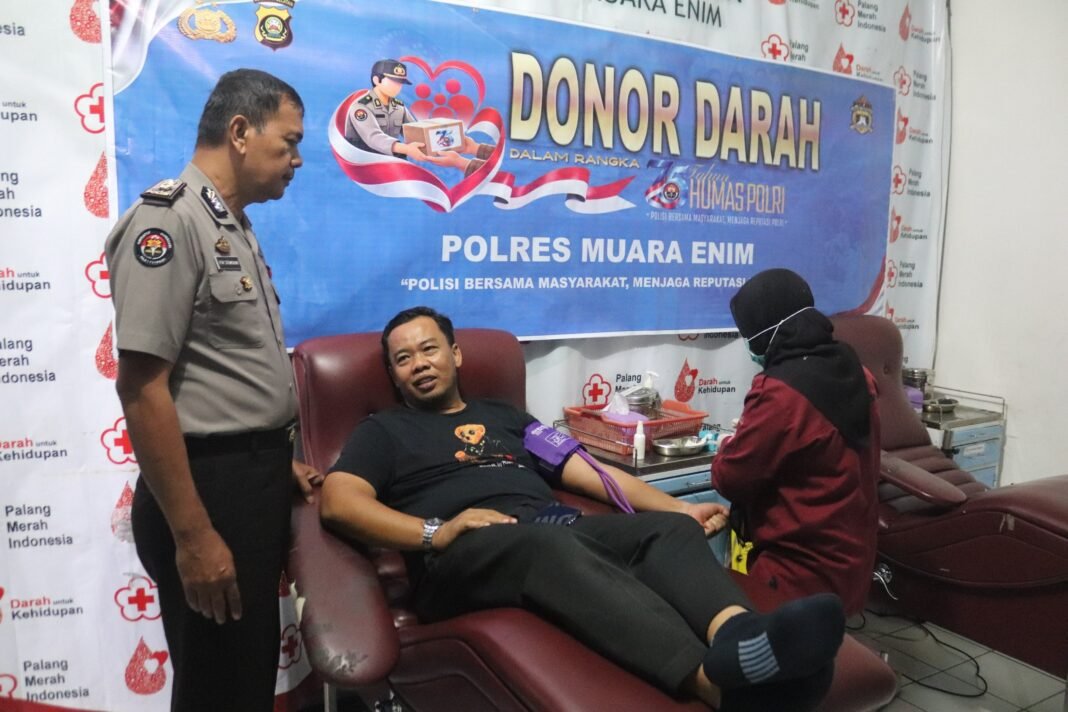 Sambut HUT ke-75 Humas Polri, Polres Muara Enim Gelar Donor Darah, Wujud Nyata Polisi Bersama Masyarakat Sambut HUT ke-75 Humas Polri, Polres Muara Enim Gelar Donor Darah, Wujud Nyata Polisi Bersama Masyarakat