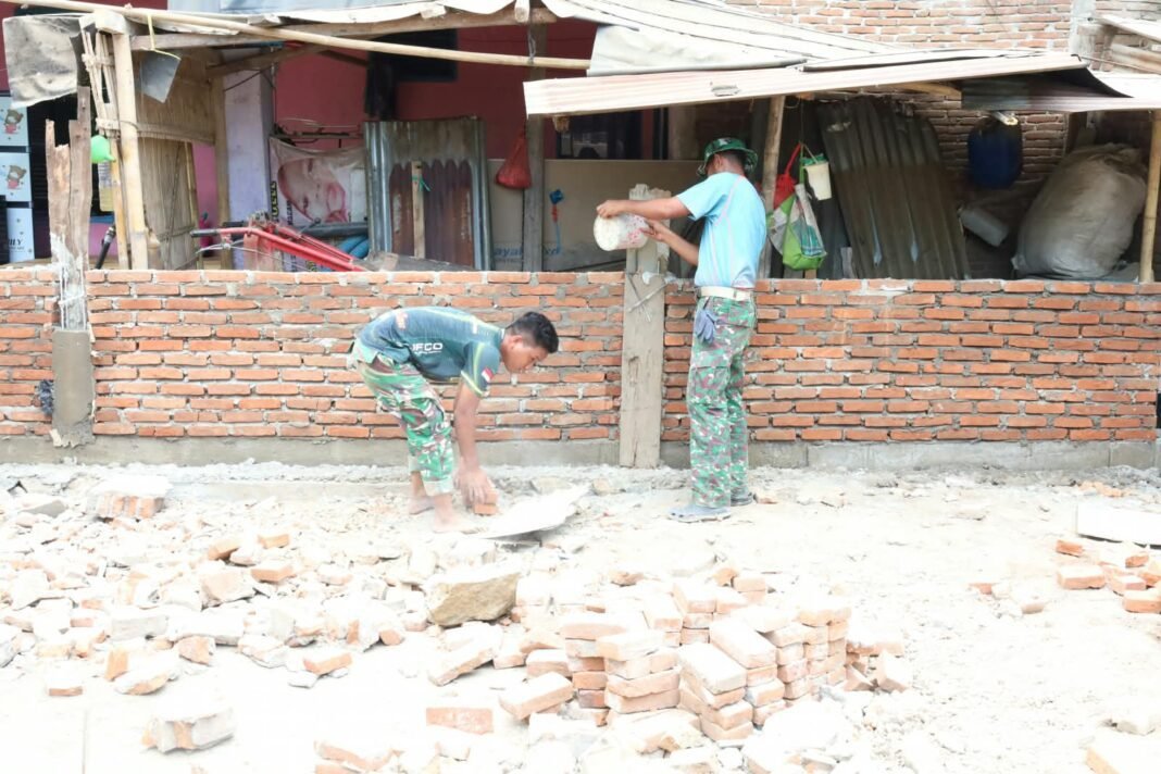 Menuju Hunian Aman dan Sehat, Program Bedah Rumah di Bontonompo Terus Bergulir Menuju Hunian Aman dan Sehat, Program Bedah Rumah di Bontonompo Terus Bergulir