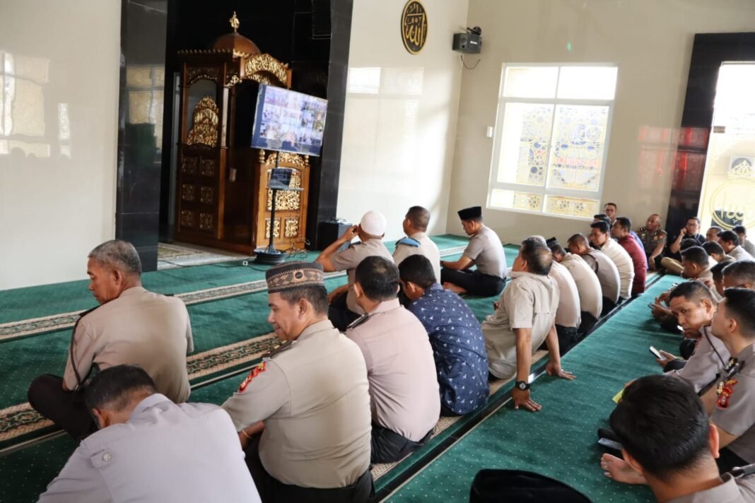 Polri Bersama Masyarakat, Polresta Gowa Perkuat Pembinaan Rohani Personel Polri Bersama Masyarakat, Polresta Gowa Perkuat Pembinaan Rohani Personel
