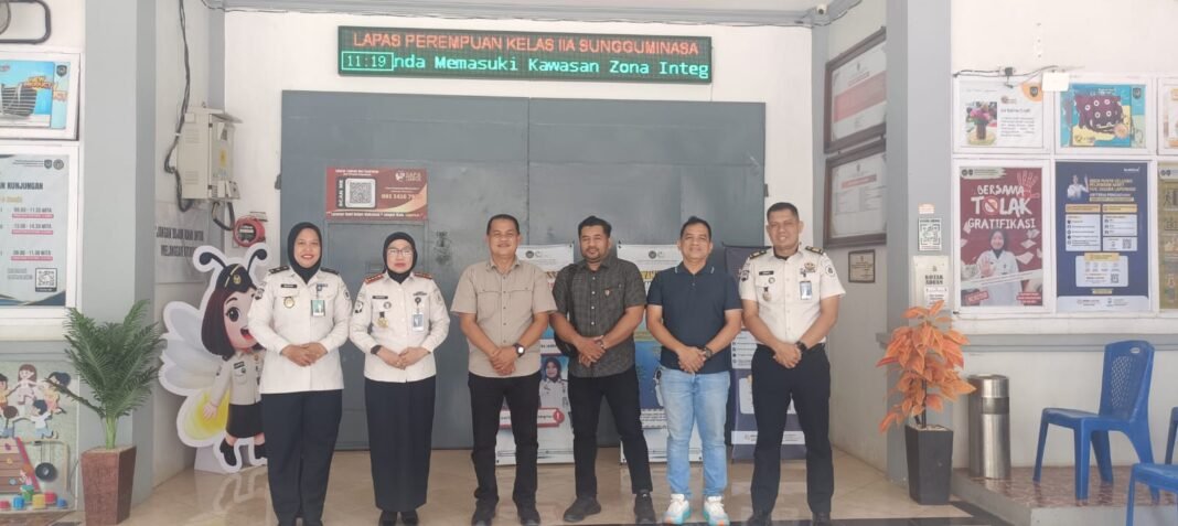 Perkuat Sinergi Pemberantasan Narkoba, Satresnarkoba Polresta Gowa Sambangi Lapas Perempuan Sungguminasa Perkuat Sinergi Pemberantasan Narkoba, Satresnarkoba Polresta Gowa Sambangi Lapas Perempuan Sungguminasa