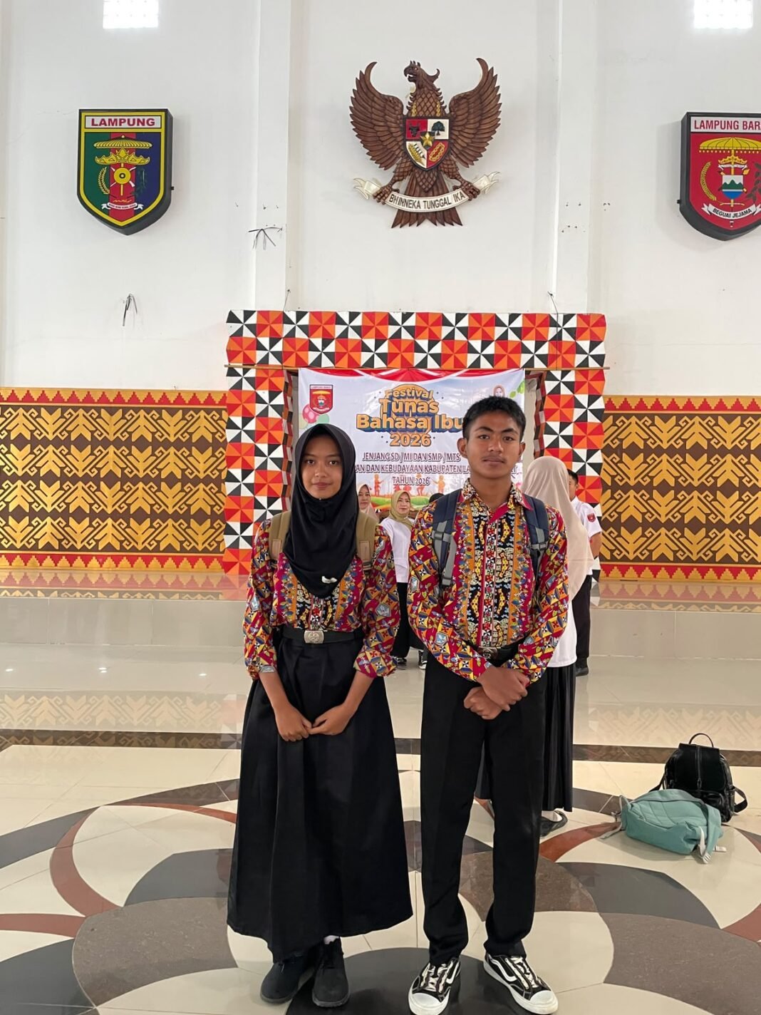 Imam Safe’i Dorong Siswa SMPN 1 Sekincau Berprestasi, Dua Juara FTBI Wakili Lampung Barat ke Provinsi Imam Safe’i Dorong Siswa SMPN 1 Sekincau Berprestasi, Dua Juara FTBI Wakili Lampung Barat ke Provinsi